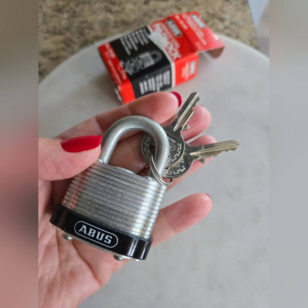 NEW! ABUS Lock 41/40 With Two Keys